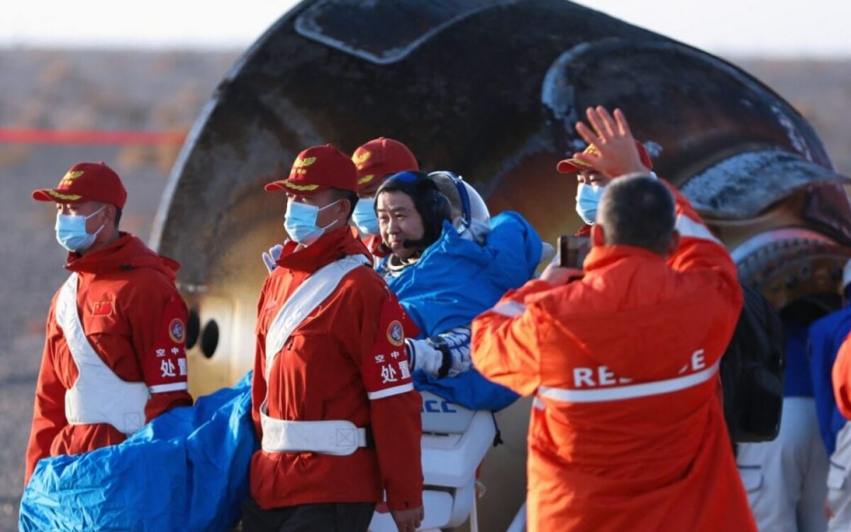 Trois astronautes face à un défi inattendu sur la station tiangong, un retour incertain vers la terre