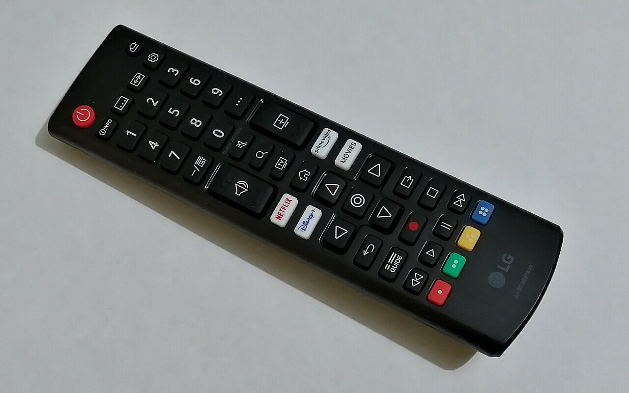 2 formules au menu, 0 pour l’accès gratuit, pubs toutes les 10 min, ce que Disney+ doit affronter face à Netflix et Prime
