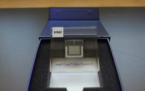 27 pouces, Intel Lunar Lake, PC tout-en-un Lenovo ThinkCentre Neo 50a Gen 6 à prix contenu, ce qui surprend l’iMac