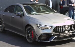 680 ch, 3 moteurs axiaux, Mercedes-AMG CLA 45 en démonstration à Goodwood, pourquoi cette config surprend les experts